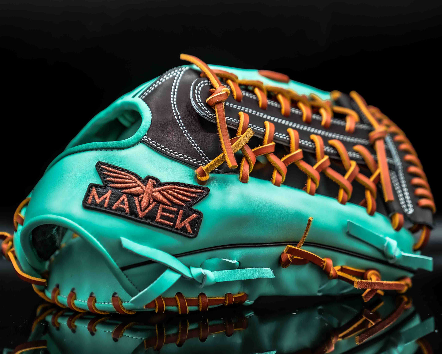 Premium Japanese tanned leather outfield glove handcrafted for durability and comfort