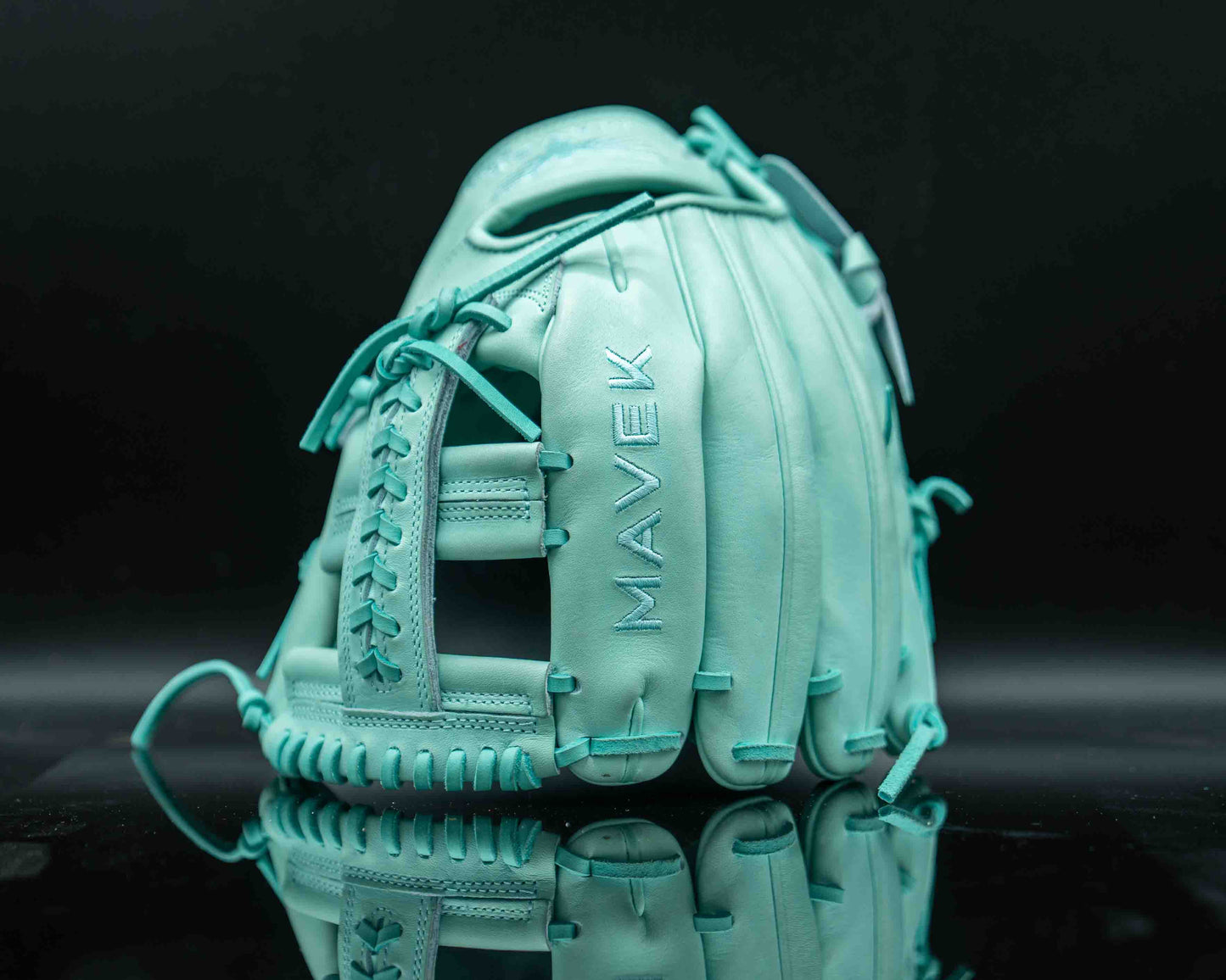 Mavek Pro Havoc - Arctic 11.5-Inch Infield Glove
