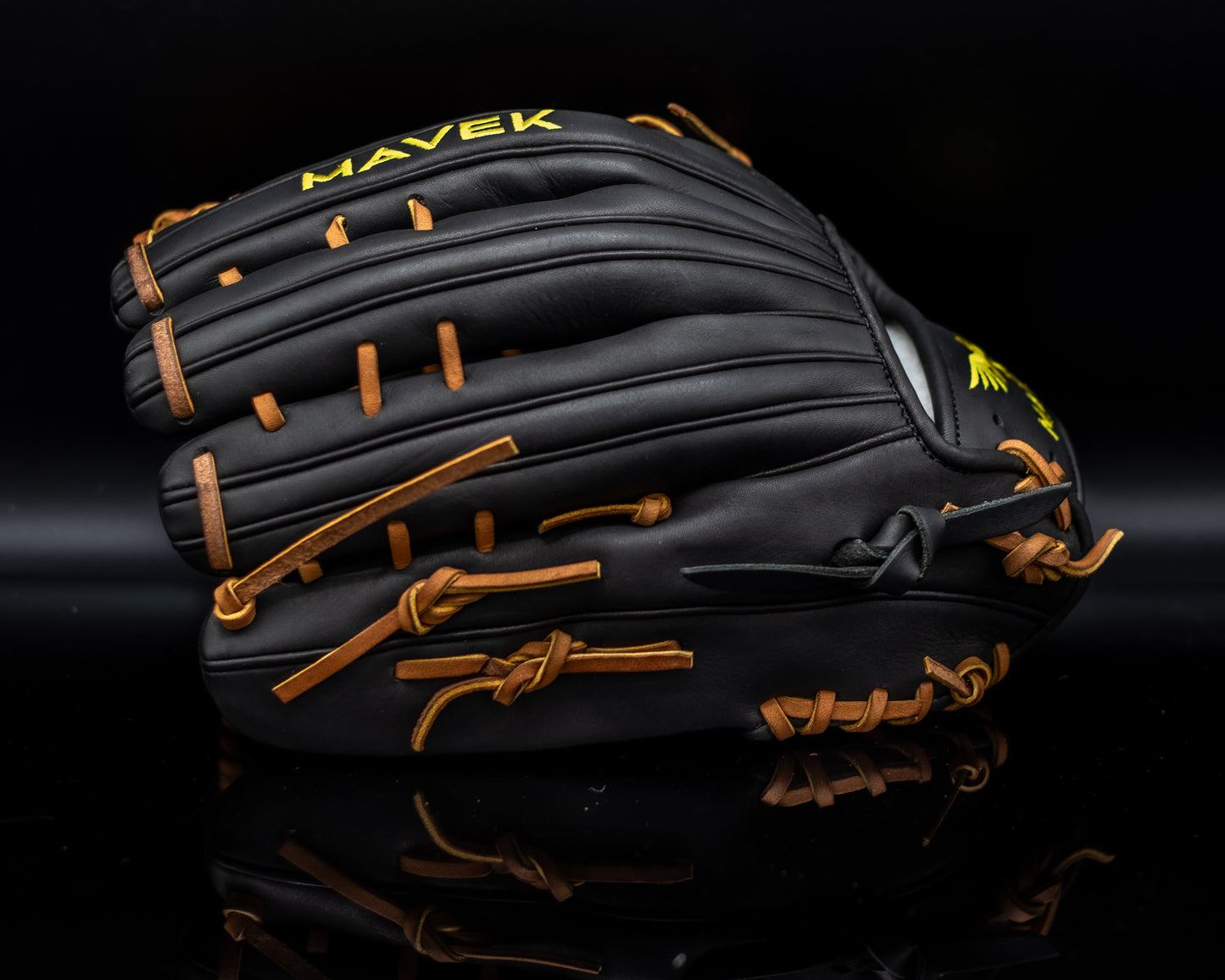 Horween Series OF Glove with Trap-Web (Black)