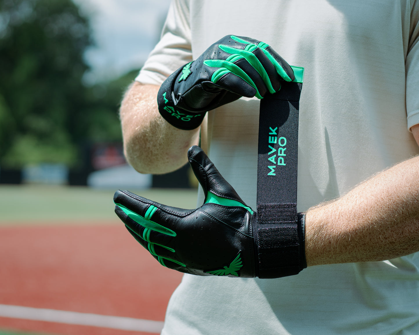 Mavek Pro Batting Gloves